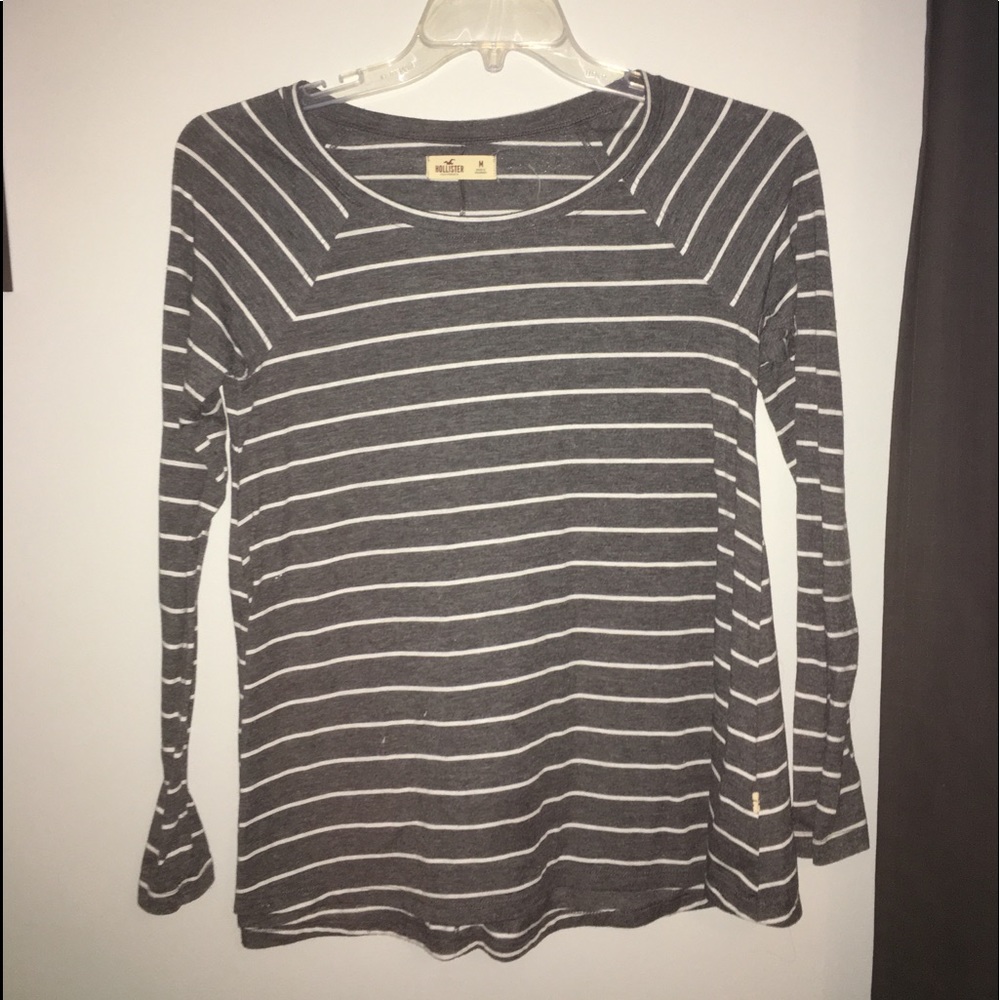 grey and white striped hollister long sleeve